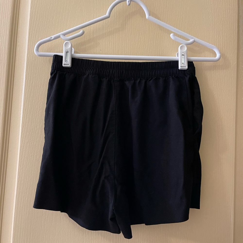 ❤️❤️H&M shorts ❤️❤️ - Picture 2 of 7